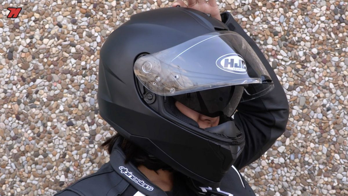 sufrimiento constructor danza Review: HJC C70, el casco de moto integral por menos de 150€ · Motocard