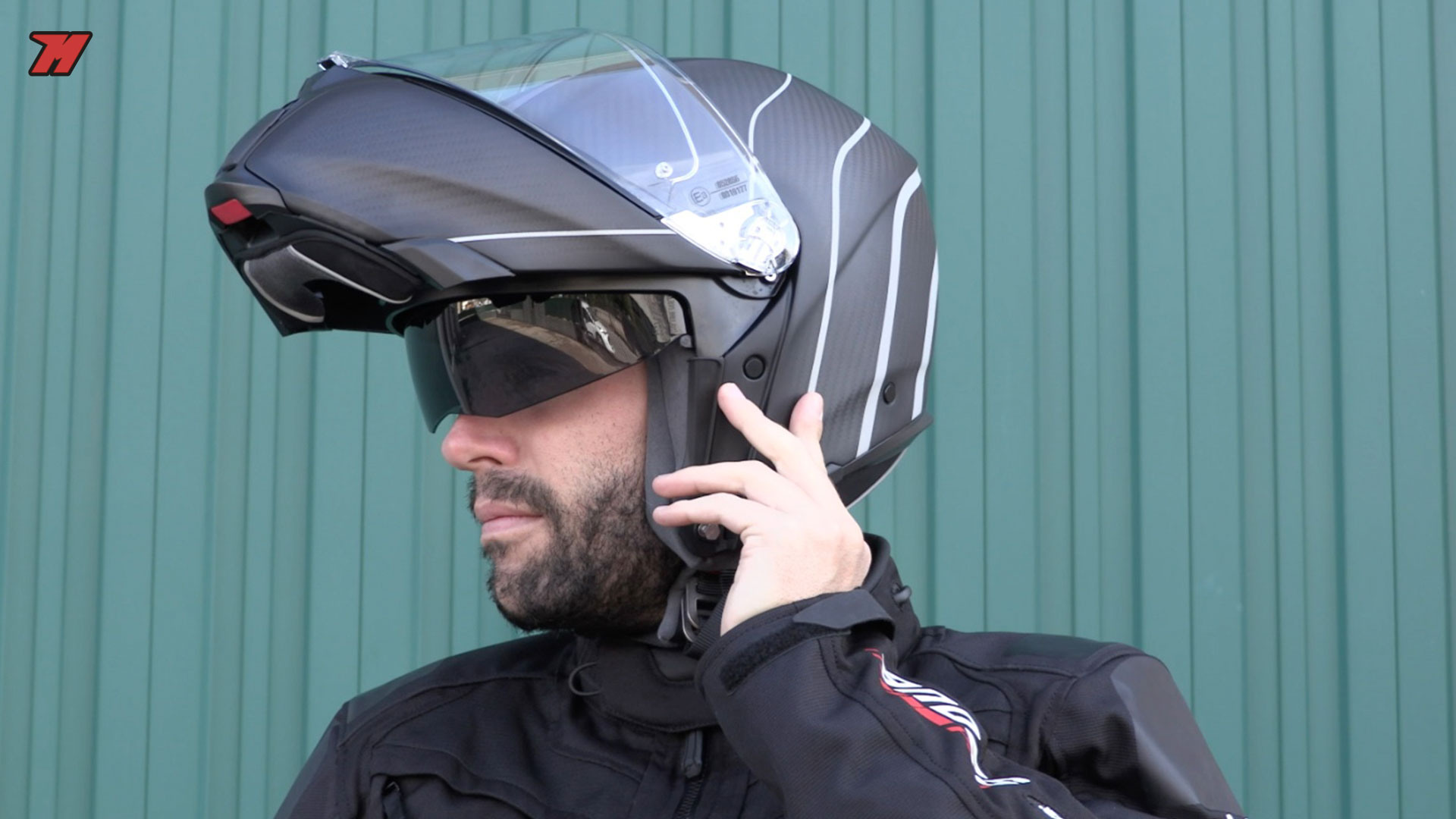 The 8 lightest motorcycle helmets of the world · Motocard