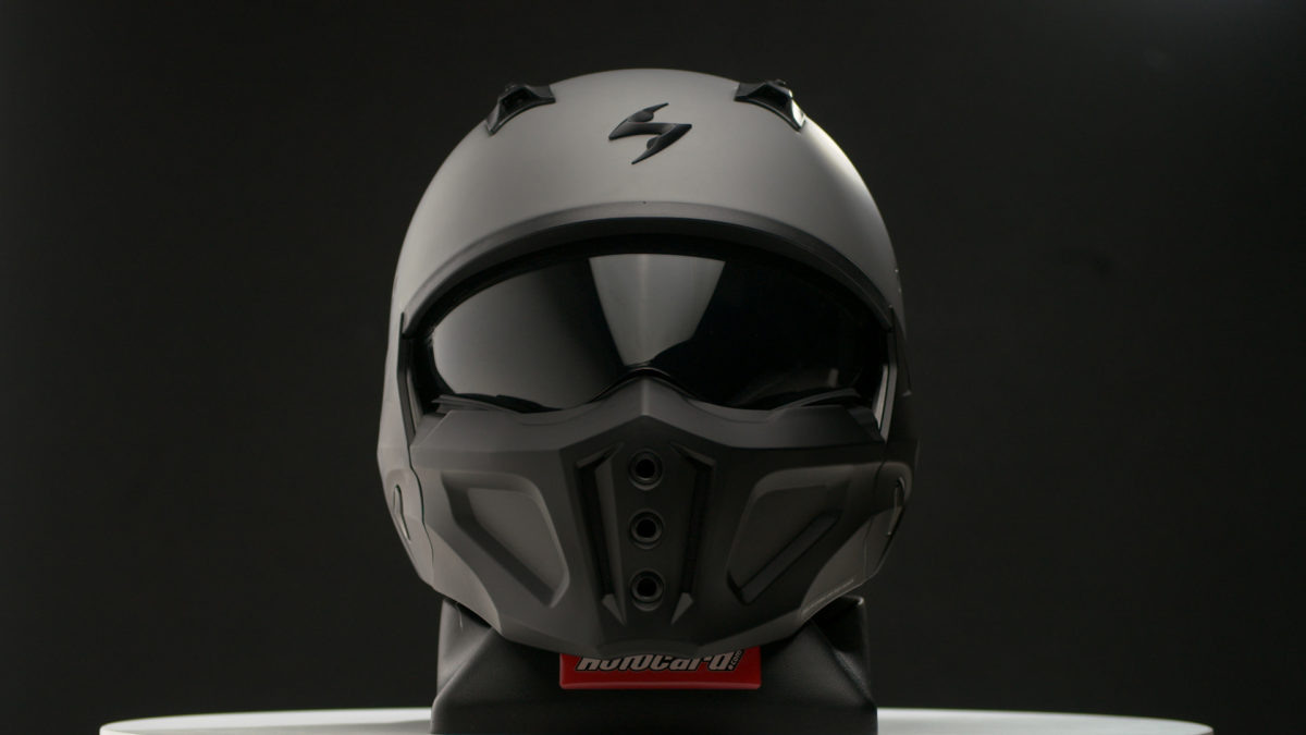Los 4 cascos de moto más radicales perfectos para una moto custom