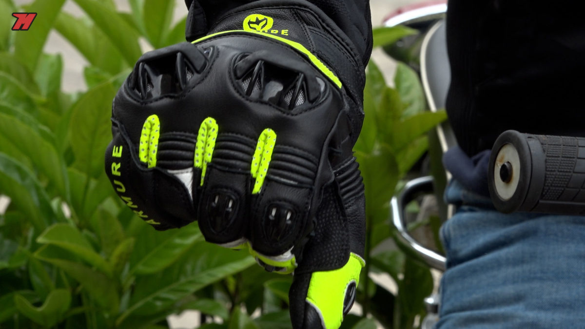 Bienes pintar Comprensión Mejores guantes de moto entretiempo. ¿Cuál es para ti? · Motocard