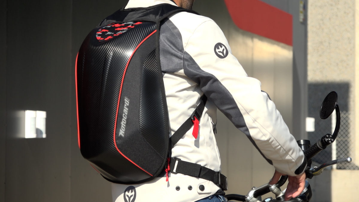 Mochila con airbag para ciclistas: ¿también para moto?