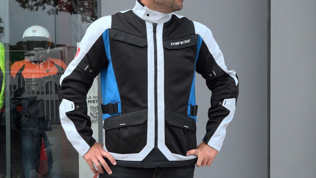 Dainese Desert Tex Jacket, for your summer adventure. Price and opinions ·  Motocard