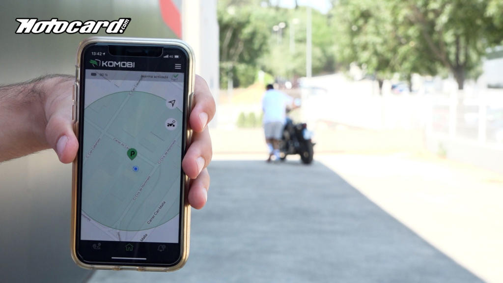 Komobi Pro and City, the best anti-theft device for your motorcycle? ·  Motocard